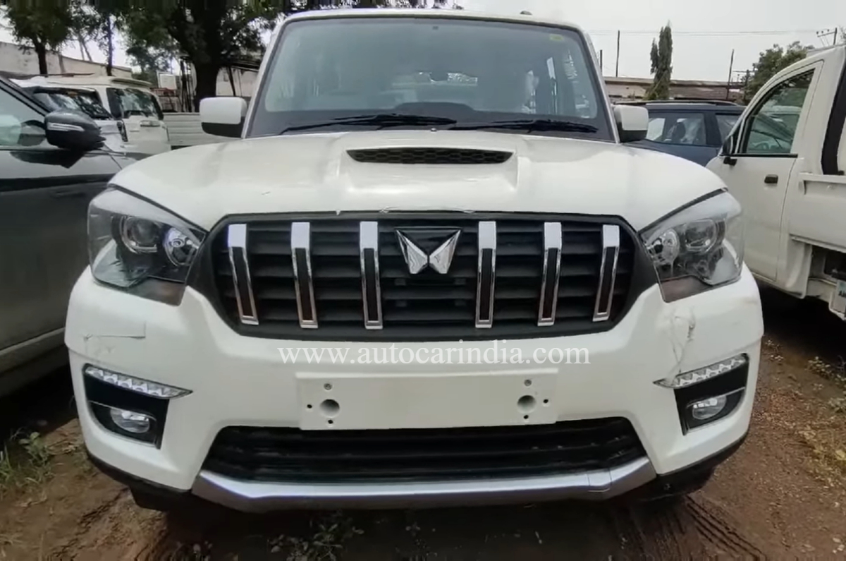 Mahindra Scorpio Classic spied undisguised, to get revised suspension